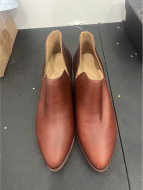 Nisolo Women's Brown Leather Booties
